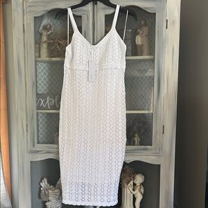 525 white dress